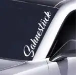 Sahnestück Frontscheiben Aufkleber wetterfest 55x13 cm für Auto Fans