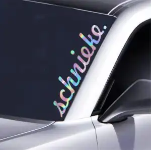 Schnieke Frontscheiben Aufkleber, wetterfeste Premiumfolie fürs Auto – Produktansicht 1