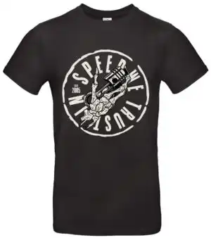 In Speed We Trust T-Shirt Racing Spruch fรผr Tuningfans und Motorsport-Fans